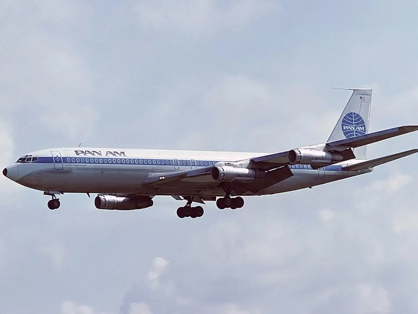 Pan Am Boeing 707